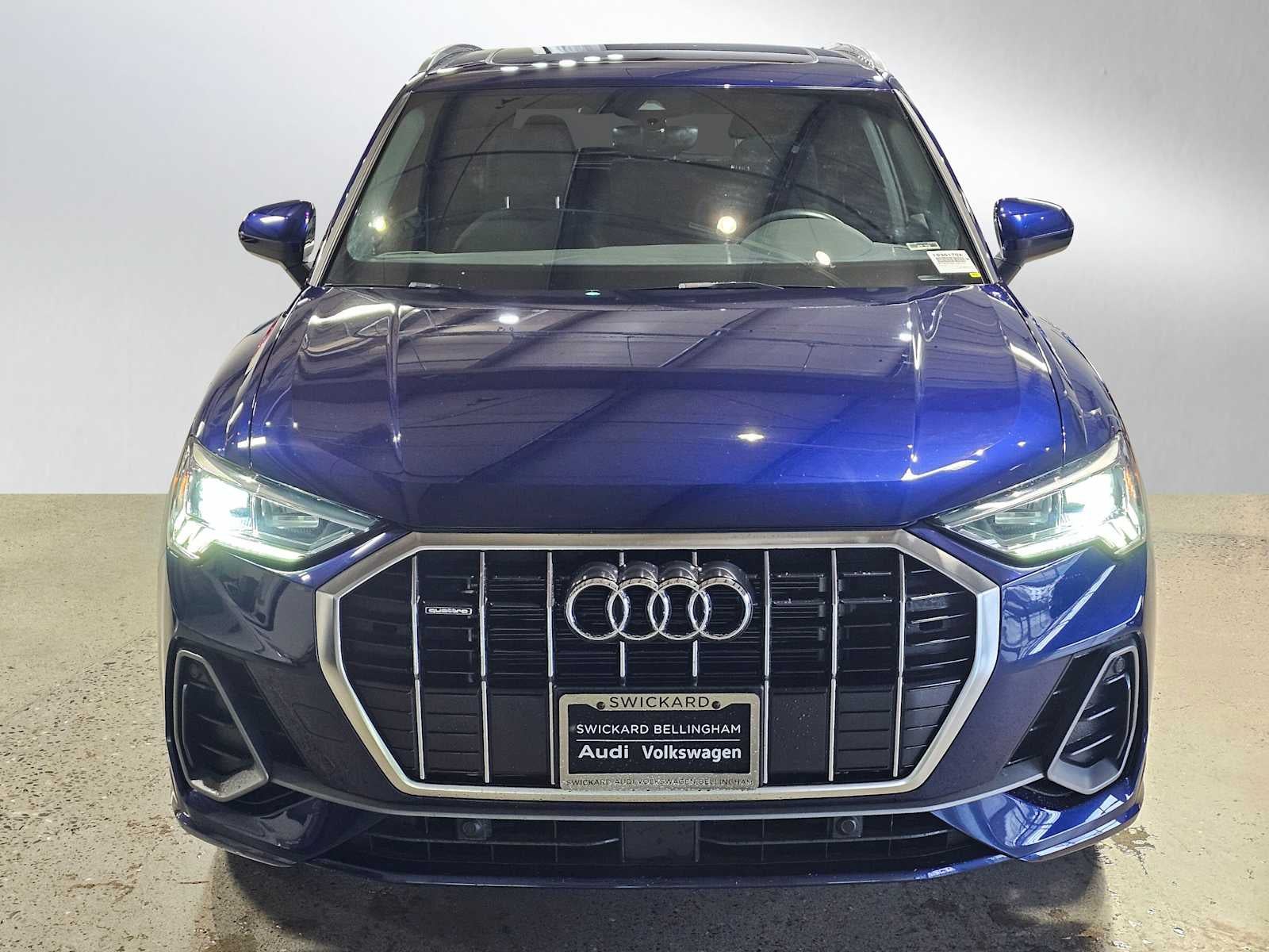 2023 Audi Q3 S line Premium 45 TFSI quattro