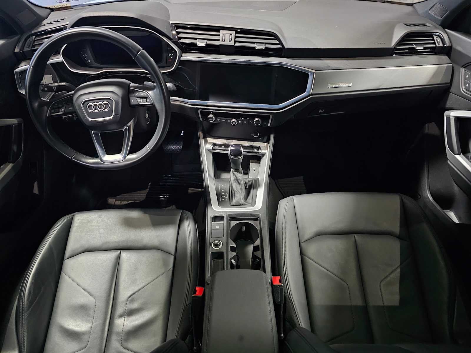 2023 Audi Q3 S line Premium 45 TFSI quattro