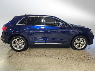 2023 Audi Q3 S line Premium 45 TFSI quattro