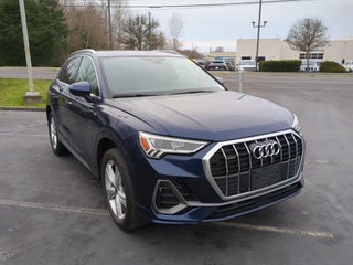 2023 Audi Q3 S line Premium 45 TFSI quattro