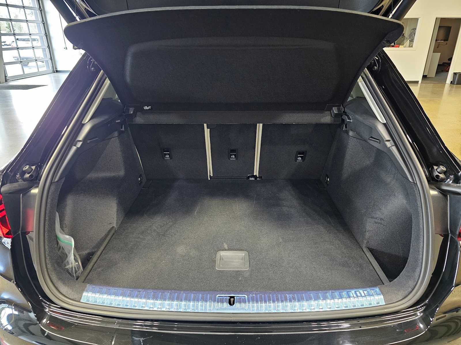 2025 Audi Q3 S line Premium 45 TFSI quattro