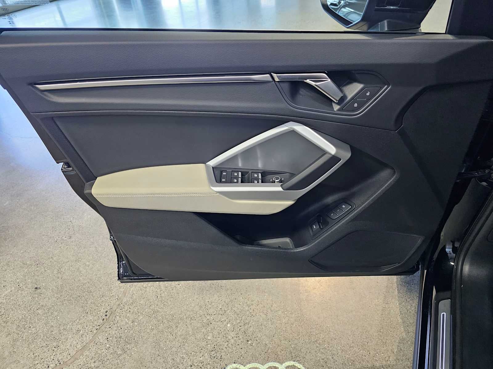 2025 Audi Q3 S line Premium 45 TFSI quattro