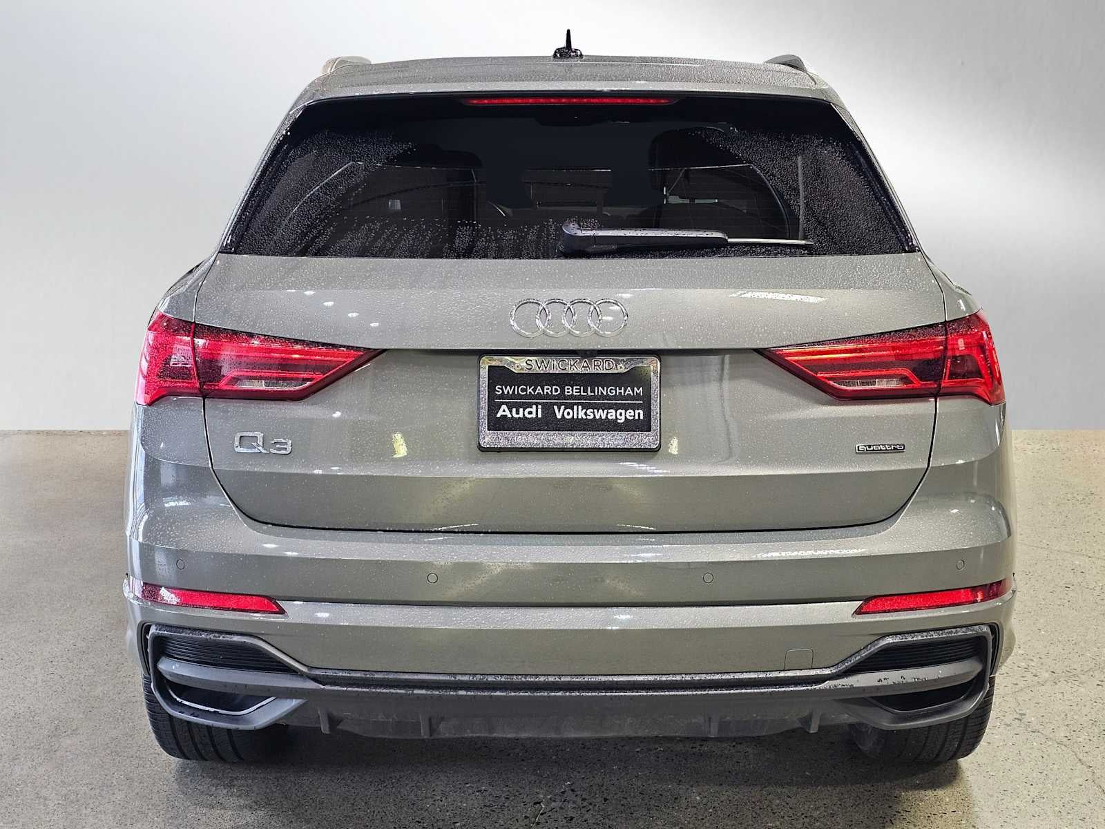 2023 Audi Q3 S line Premium 45 TFSI quattro