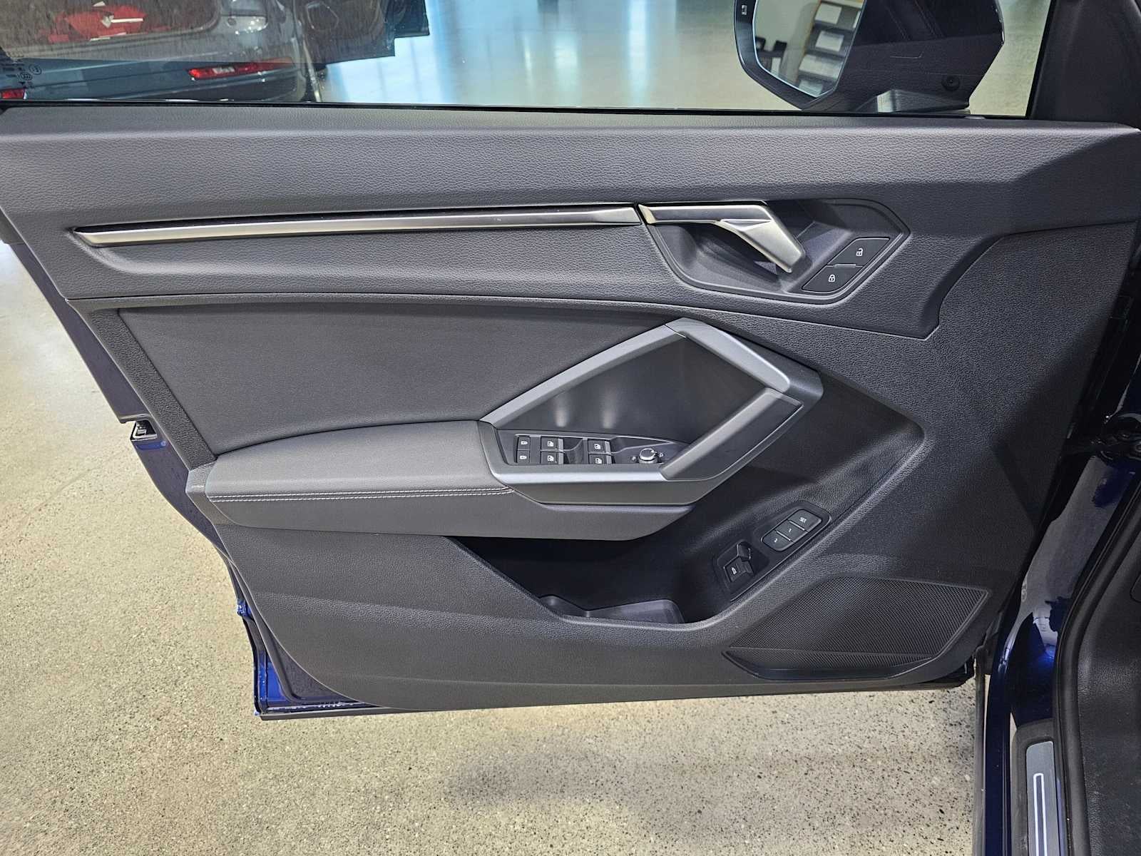 2025 Audi Q3 S line Premium 45 TFSI quattro