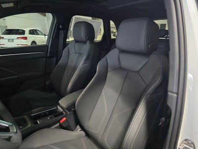 2025 Audi Q3 S line Premium 45 TFSI quattro