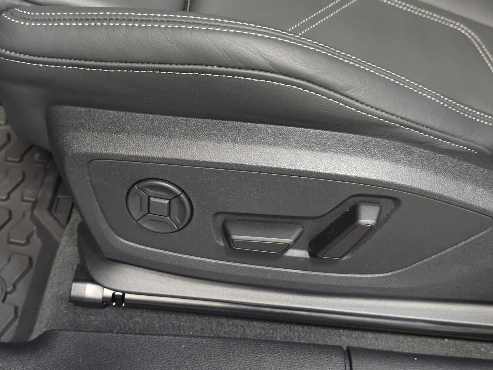 2025 Audi Q3 S line Premium 45 TFSI quattro