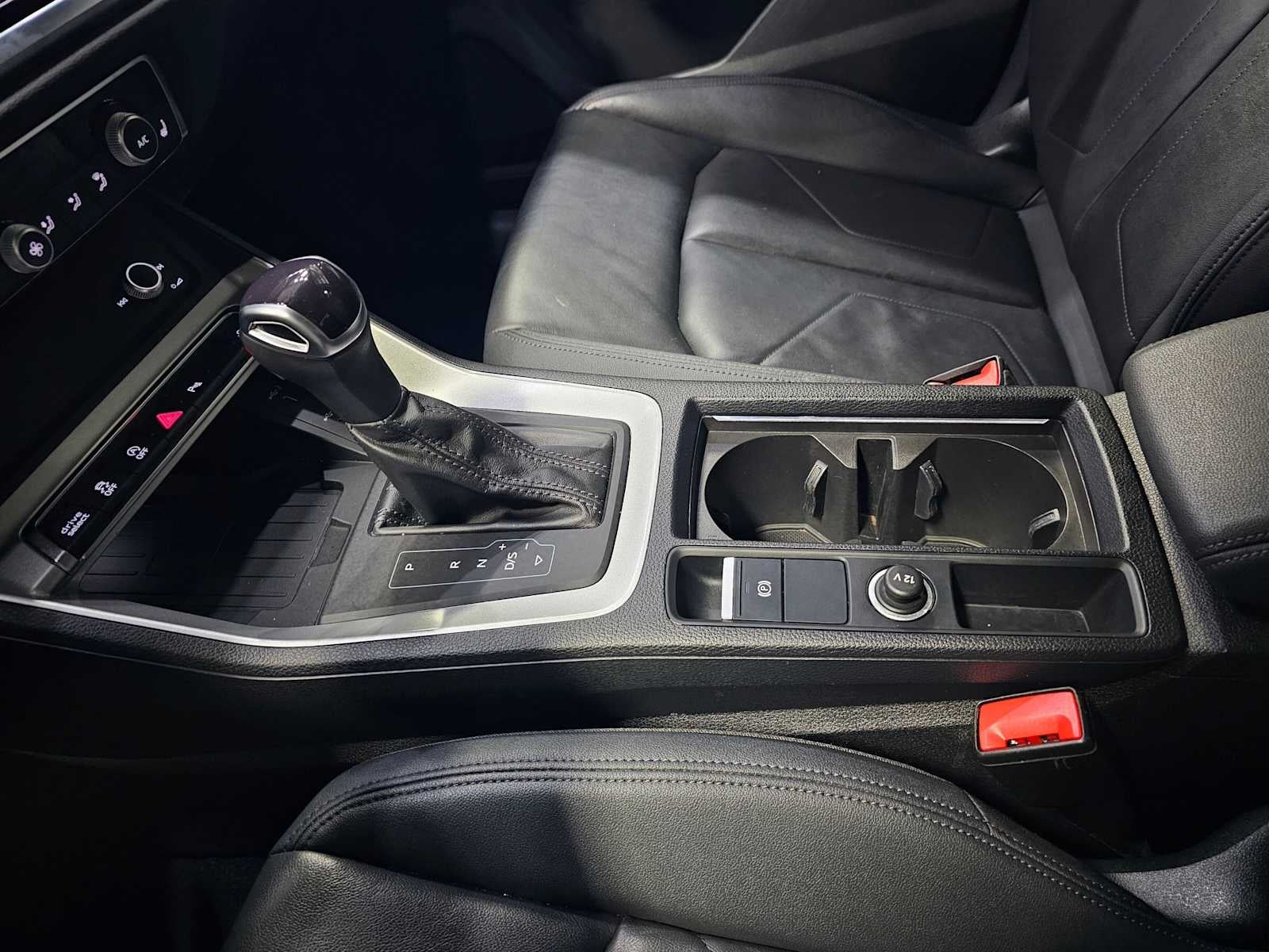 2024 Audi Q3 S line Premium