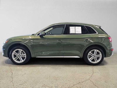 2022 Audi Q5 S line Premium Plus 55 TFSI e quattro