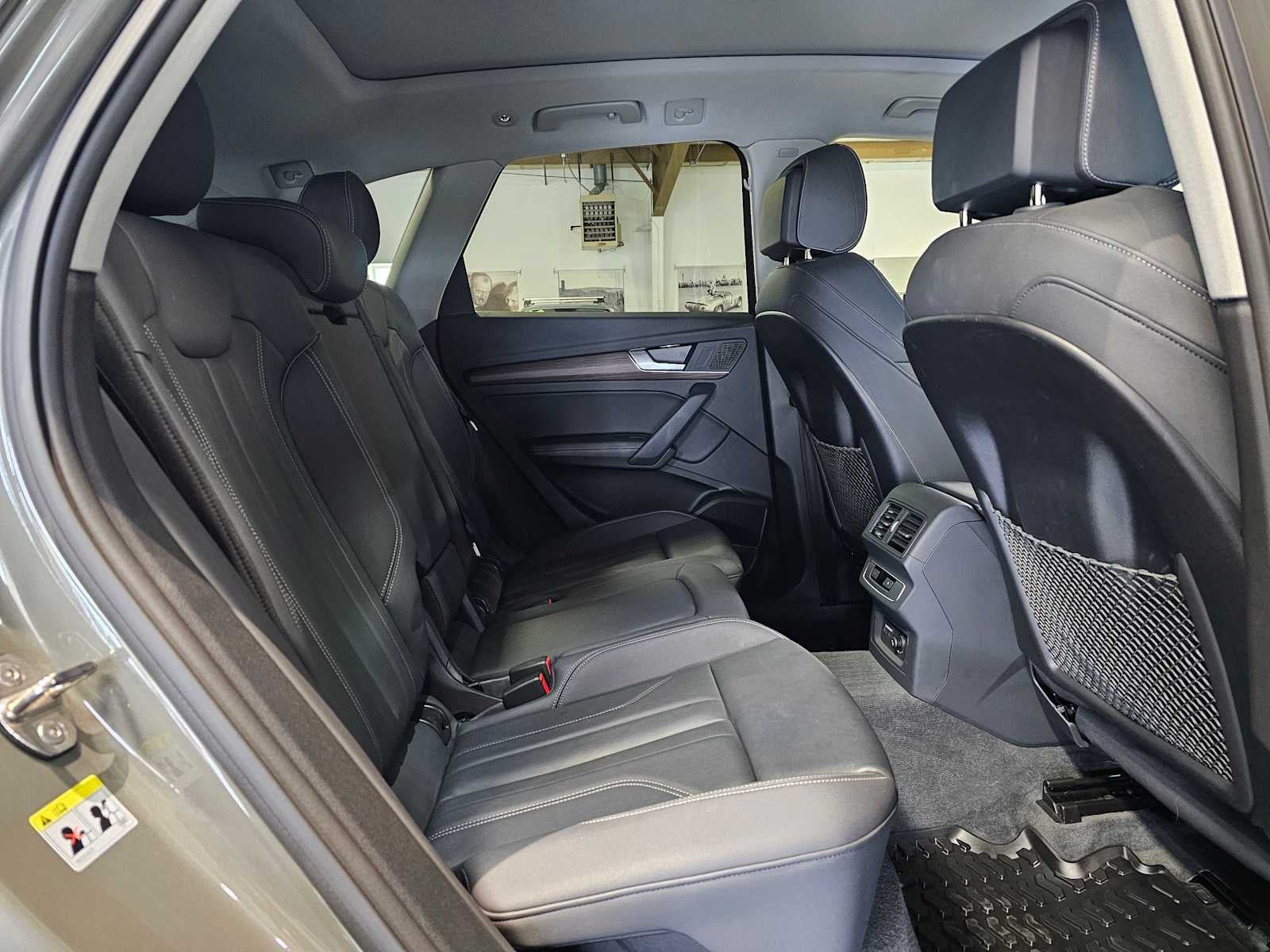 2023 Audi Q5 S line Premium Plus 55 TFSI e quattro