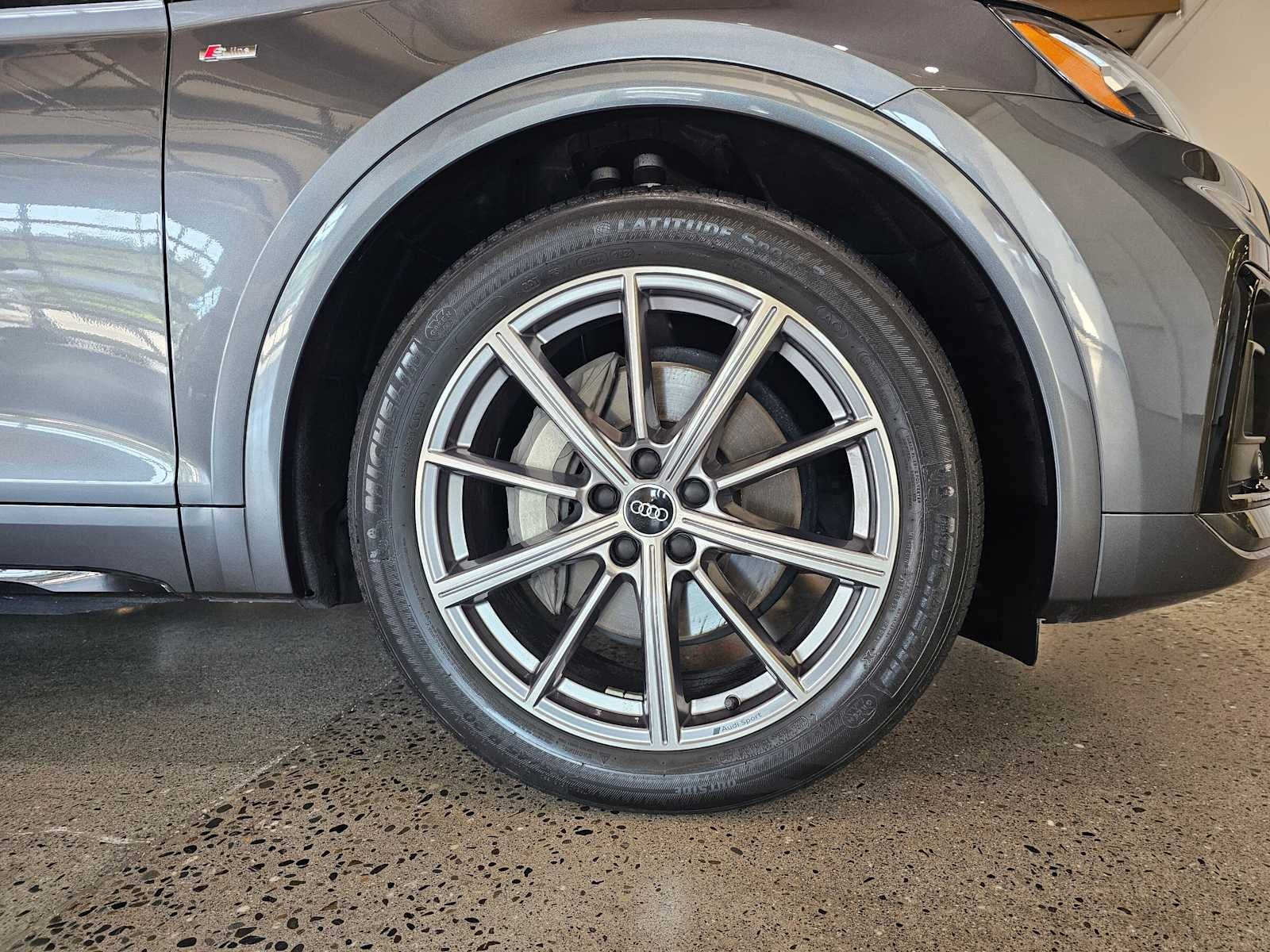 2023 Audi Q5 S line Premium Plus