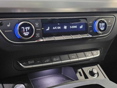 2023 Audi Q5 S line Premium Plus 55 TFSI e quattro