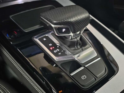 2023 Audi Q5 S line Premium Plus 55 TFSI e quattro