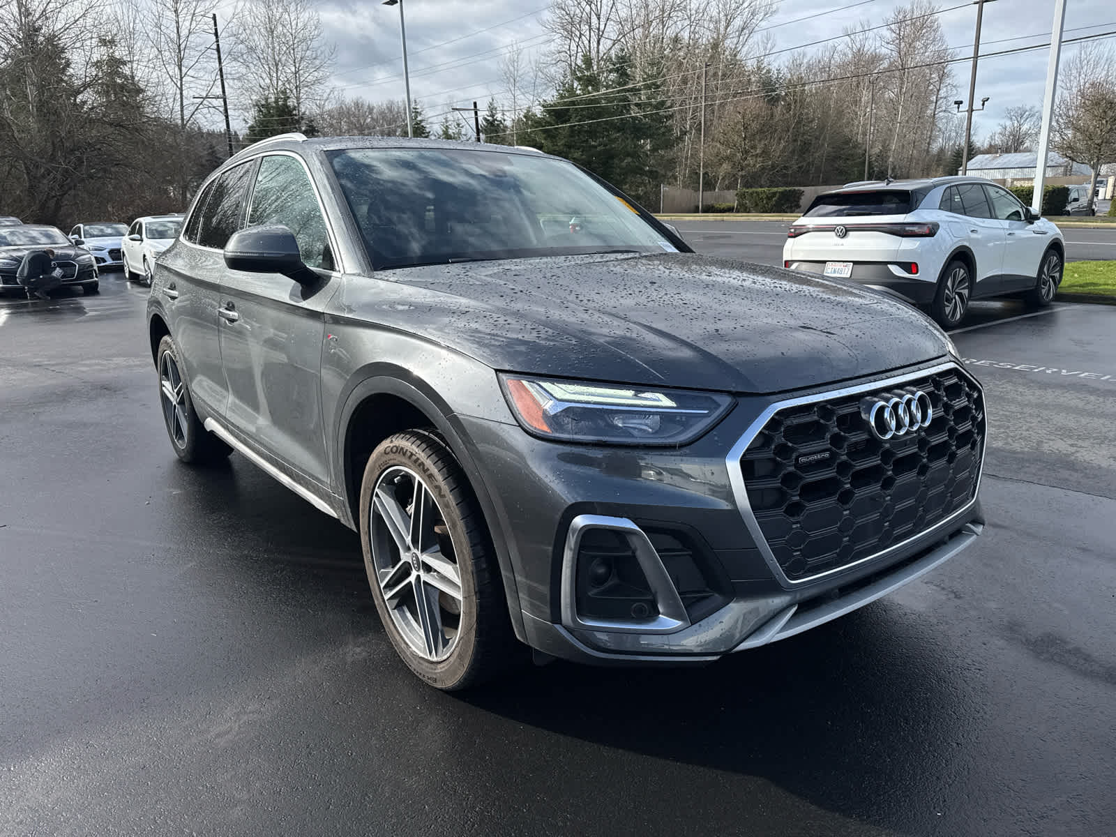 2022 Audi Q5 S line Premium Plus 55 TFSI e quattro