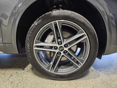 2022 Audi Q5 S line Premium Plus 55 TFSI e quattro