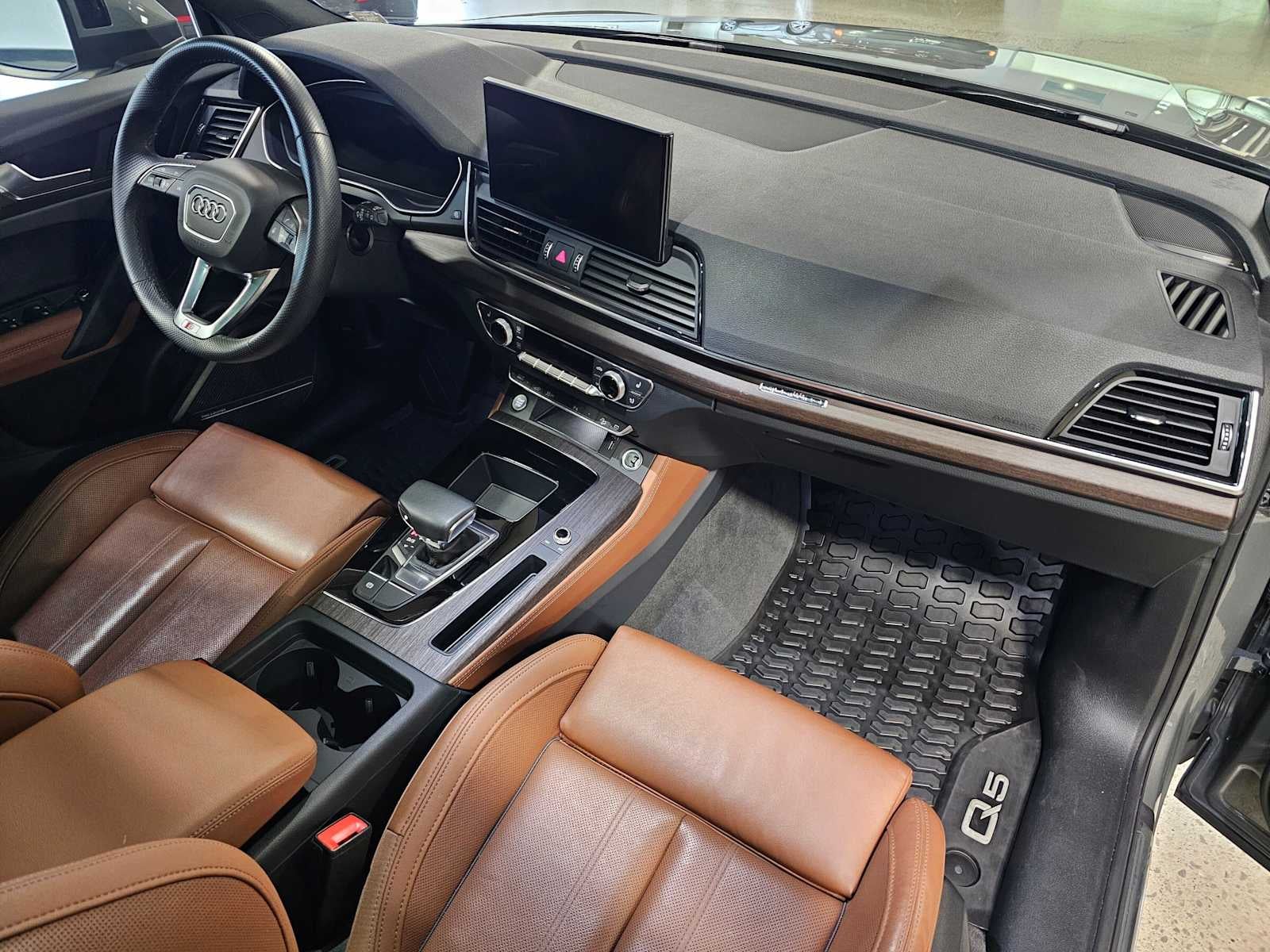 2024 Audi Q5 S line Premium Plus