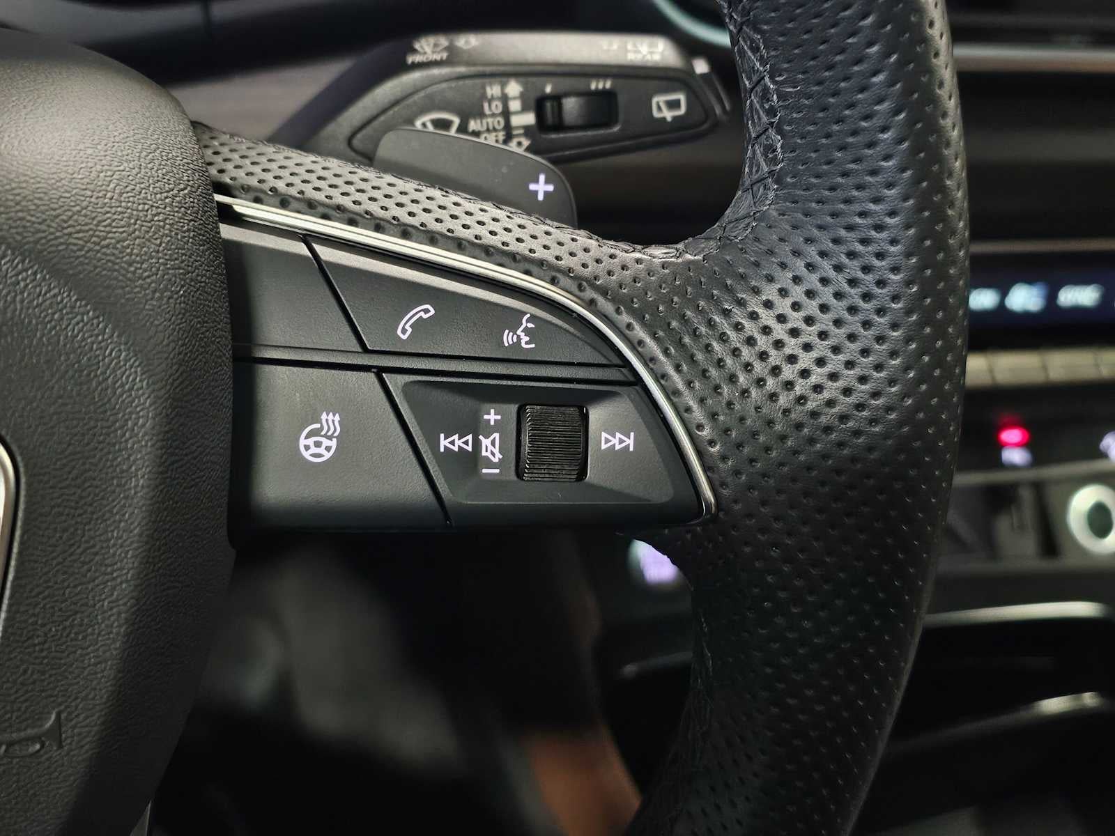 2024 Audi Q5 S line Premium Plus