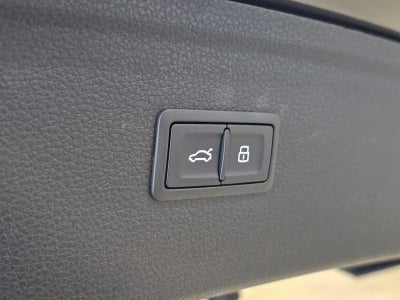 2024 Audi Q5 S line Premium Plus 55 TFSI e quattro