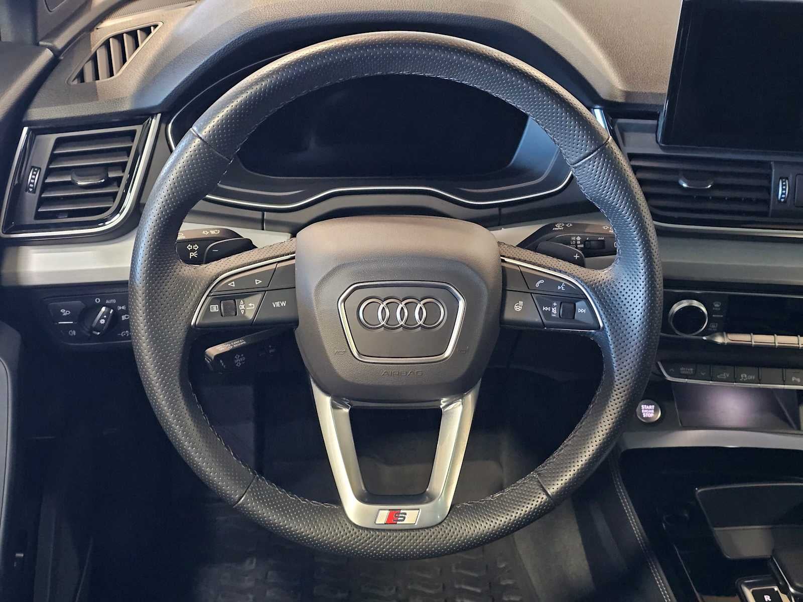 2024 Audi Q5 S line Premium Plus 55 TFSI e quattro