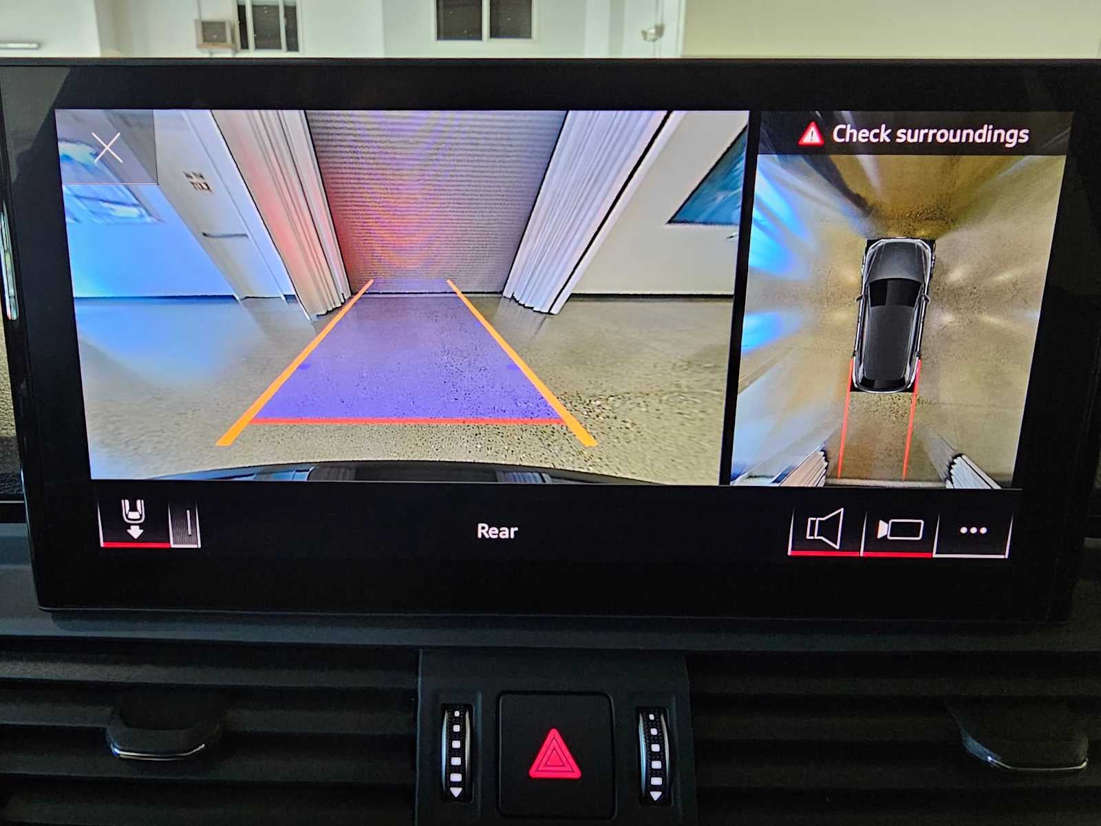 2024 Audi Q5 S line Premium Plus 55 TFSI e quattro