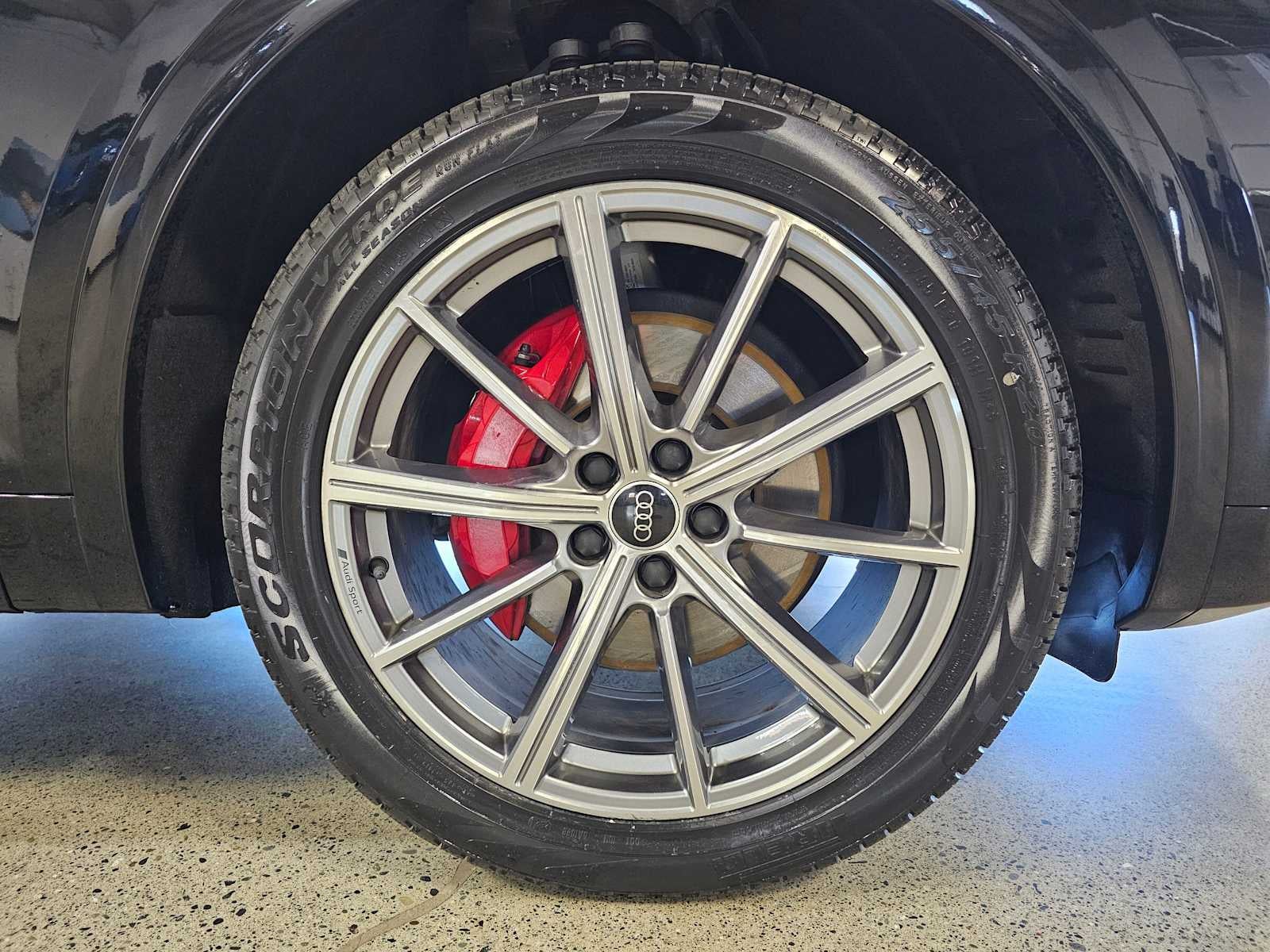 2024 Audi Q5 S line Premium Plus 55 TFSI e quattro