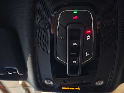 2025 Audi Q5 S line Premium Plus 55 TFSI e quattro