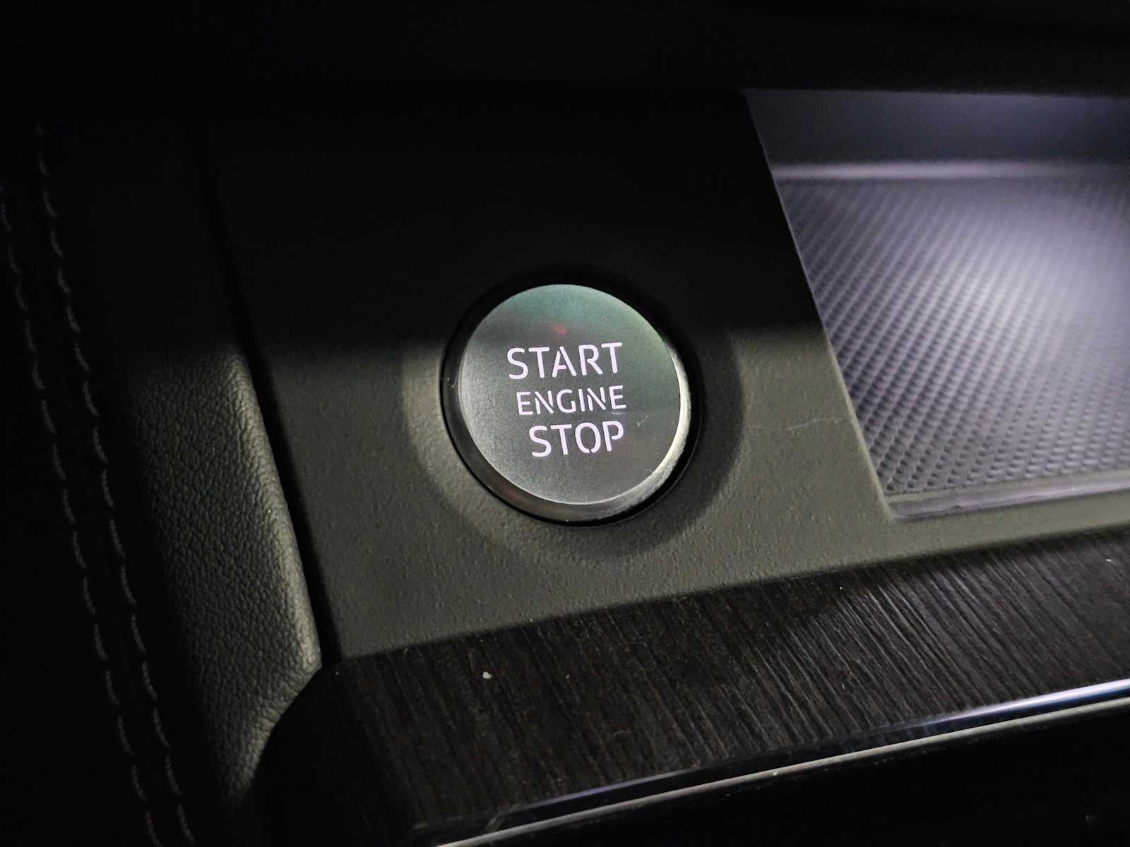 2025 Audi Q5 S line Premium Plus 55 TFSI e quattro