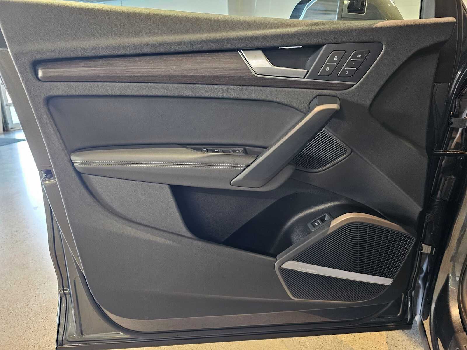 2023 Audi Q5 S line Premium Plus