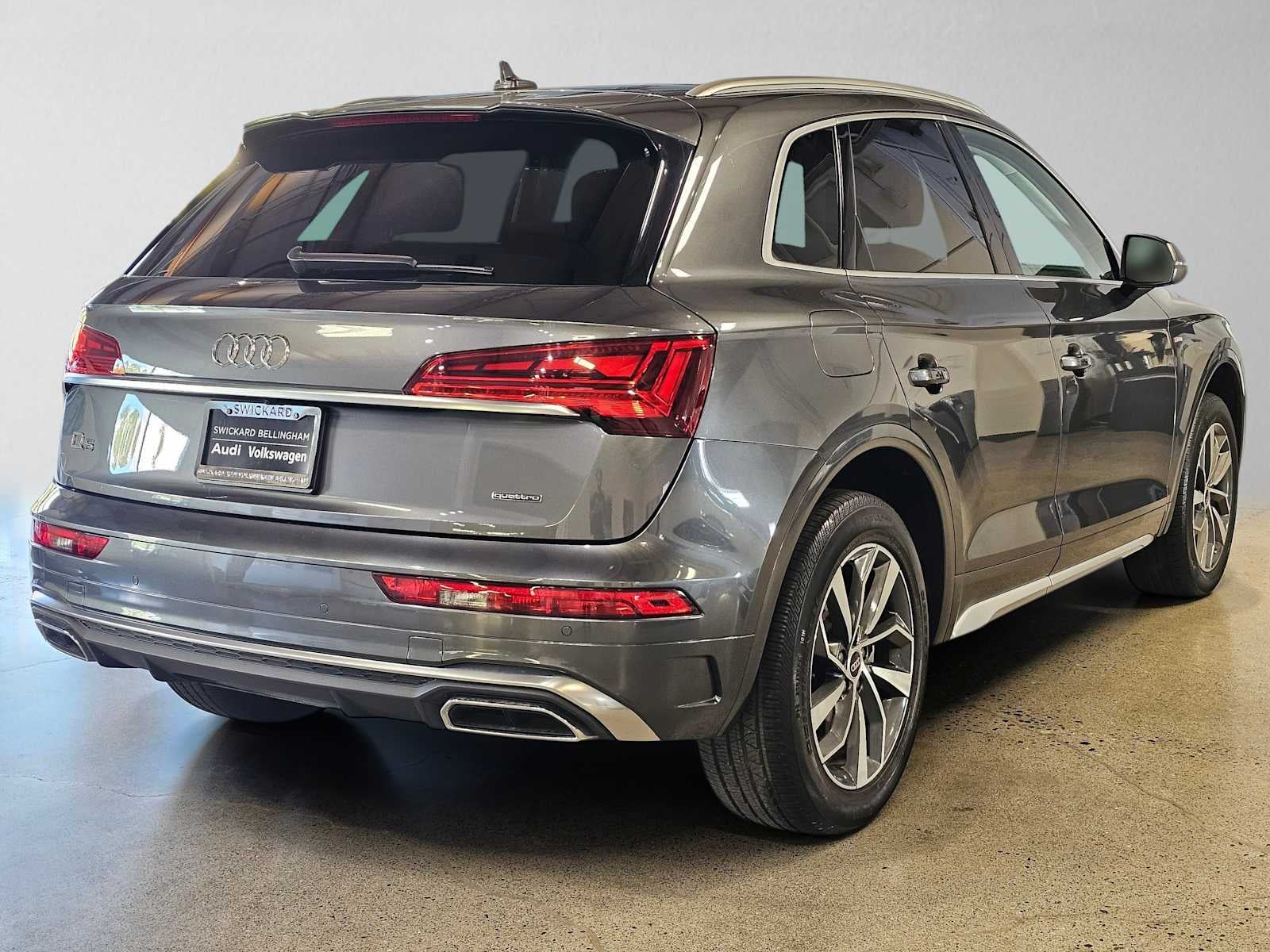 2023 Audi Q5 S line Premium Plus