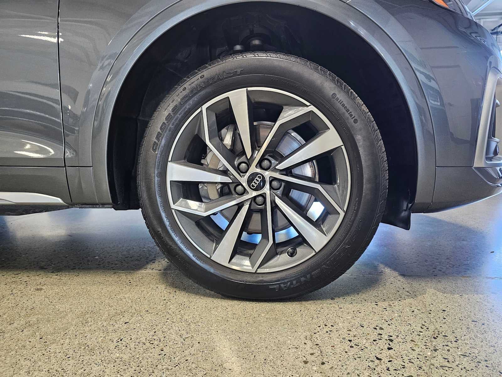 2023 Audi Q5 S line Premium Plus