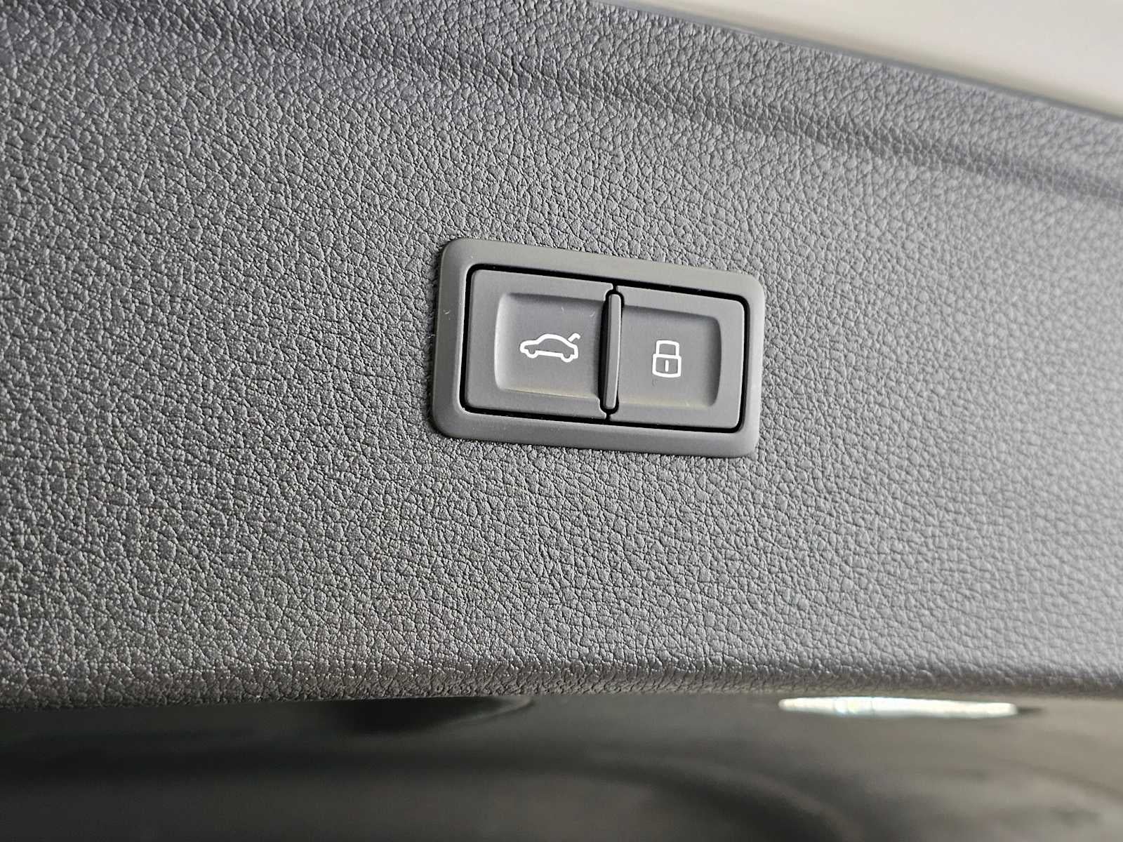 2024 Audi Q5 S line Premium Plus 45 TFSI quattro