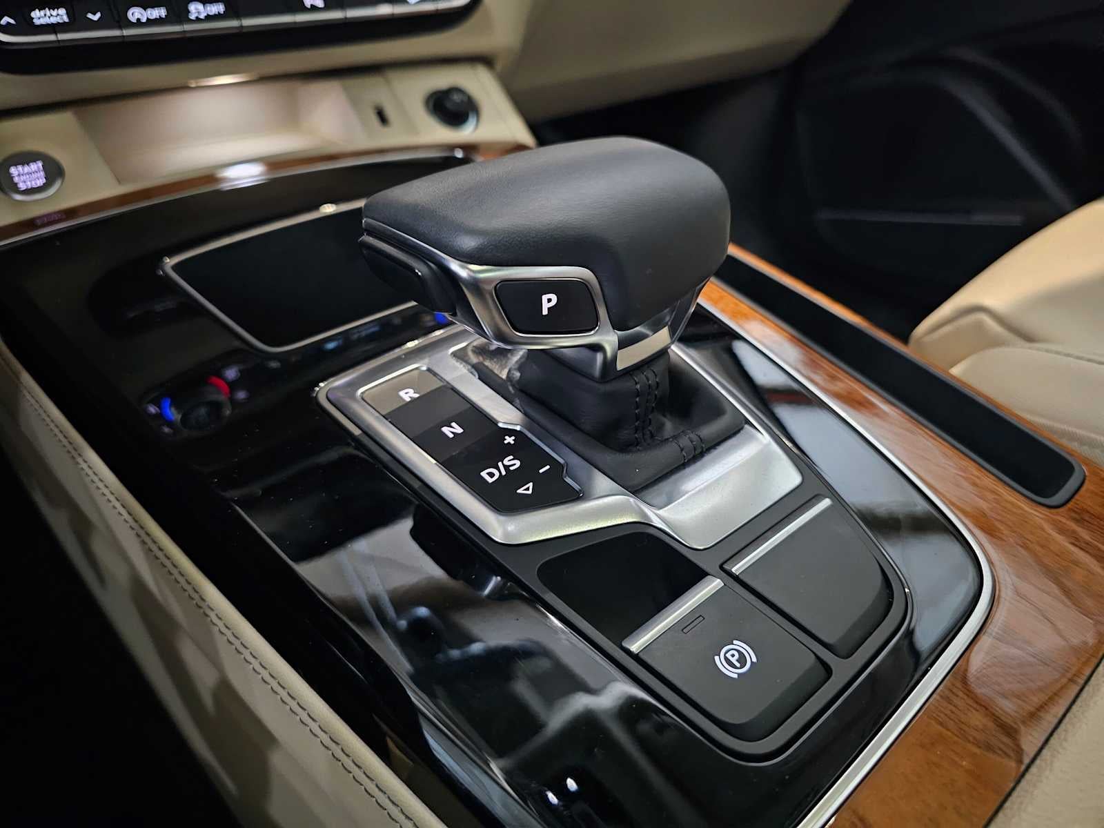 2023 Audi Q5 S line Premium Plus