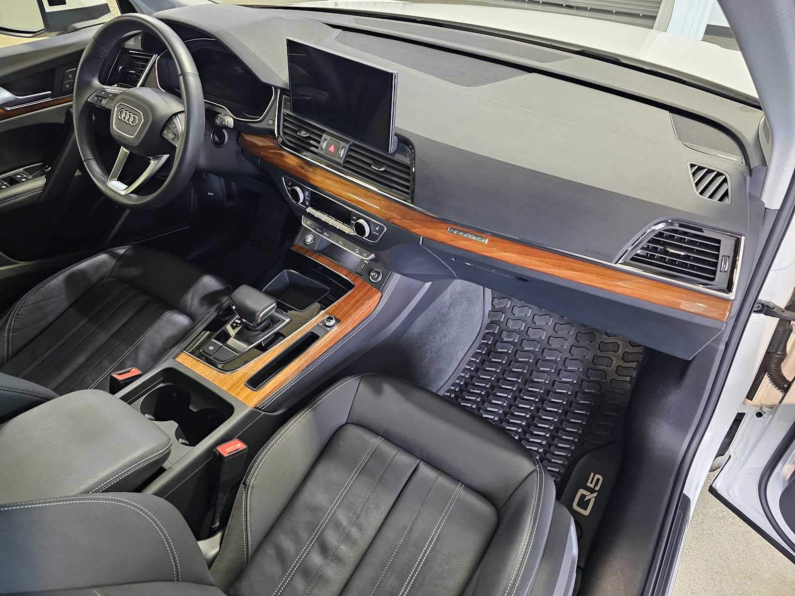 2023 Audi Q5 S line Premium Plus 45 TFSI quattro