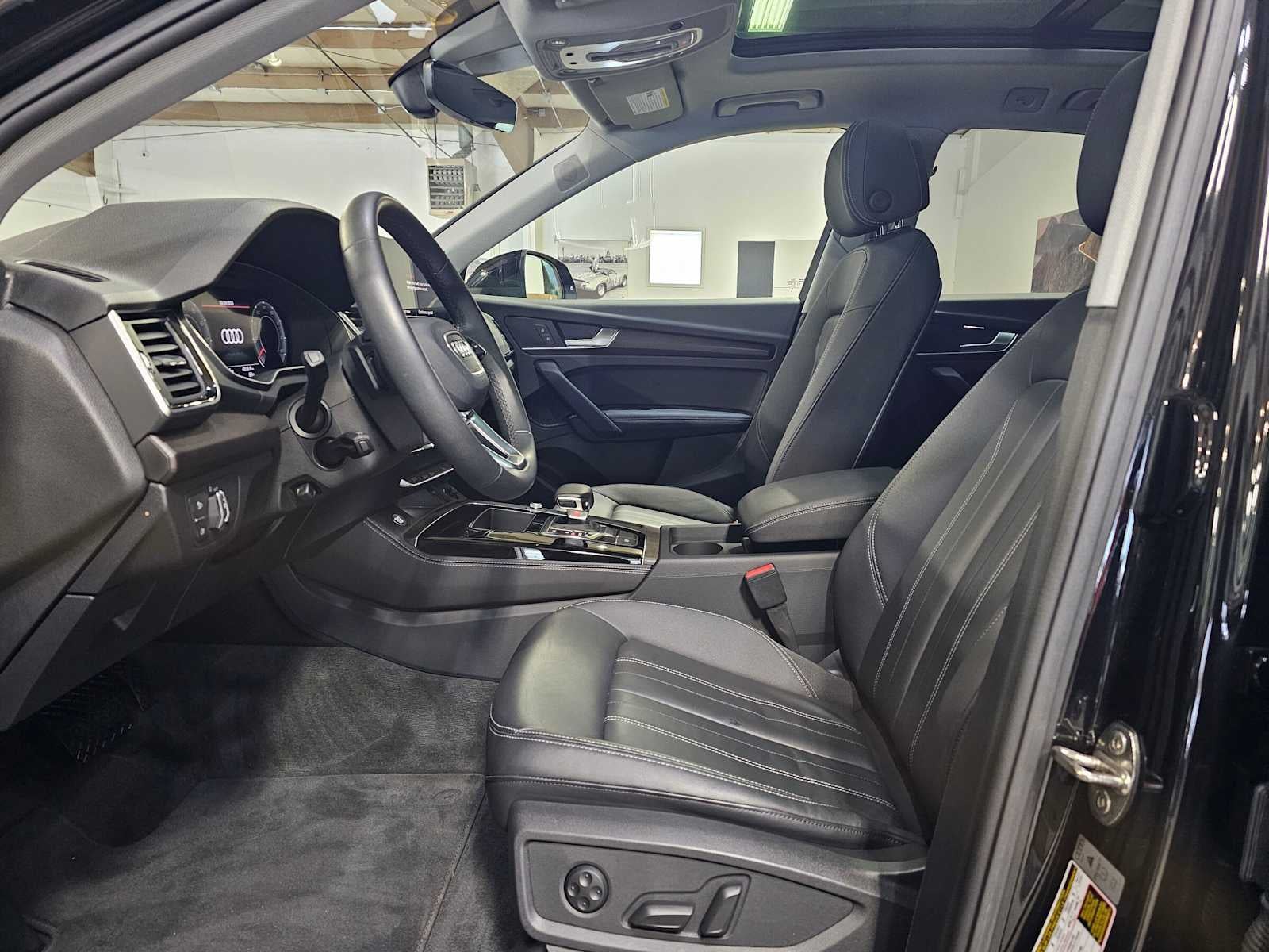 2023 Audi Q5 S line Premium Plus