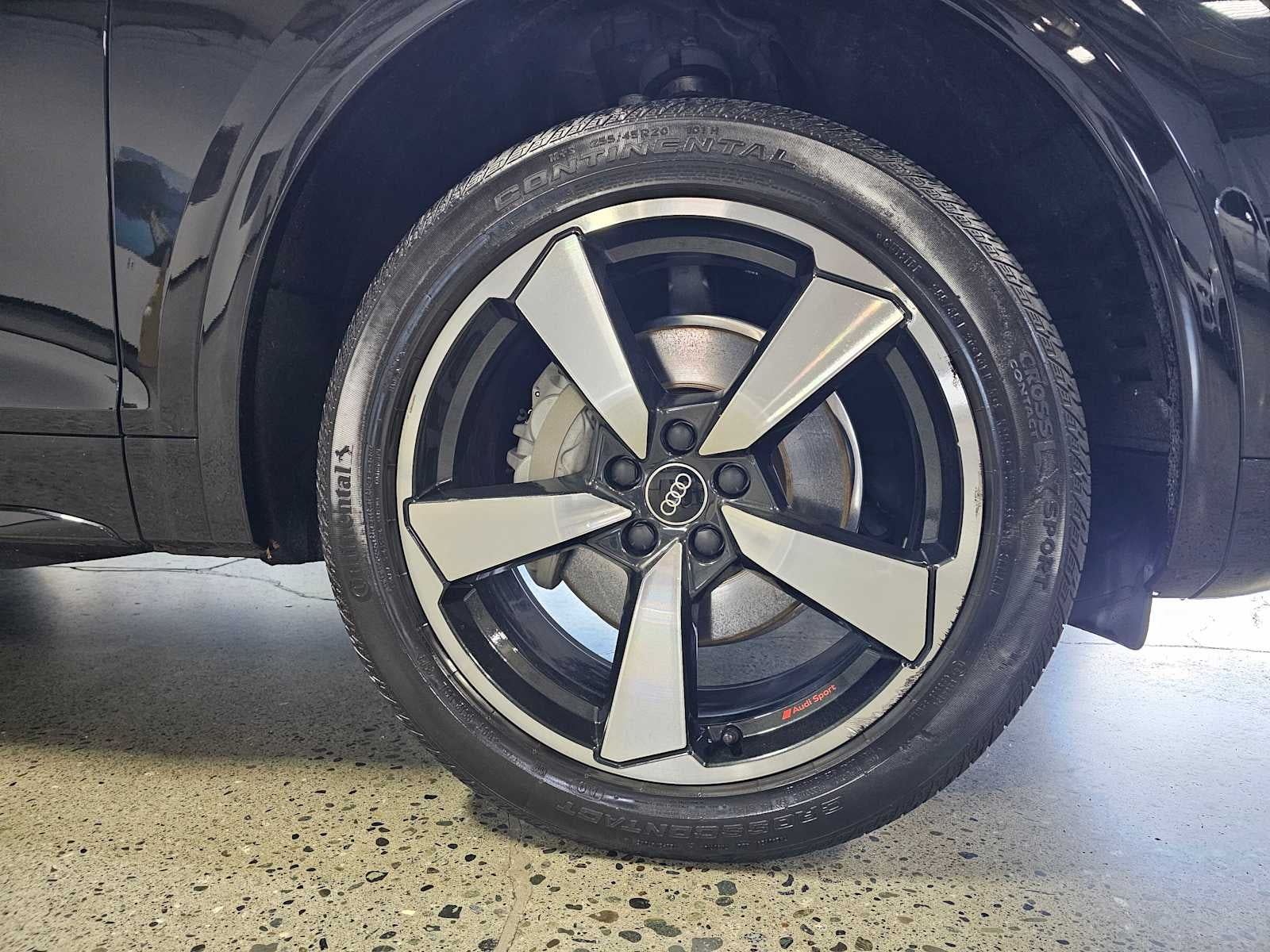 2023 Audi Q5 S line Premium Plus