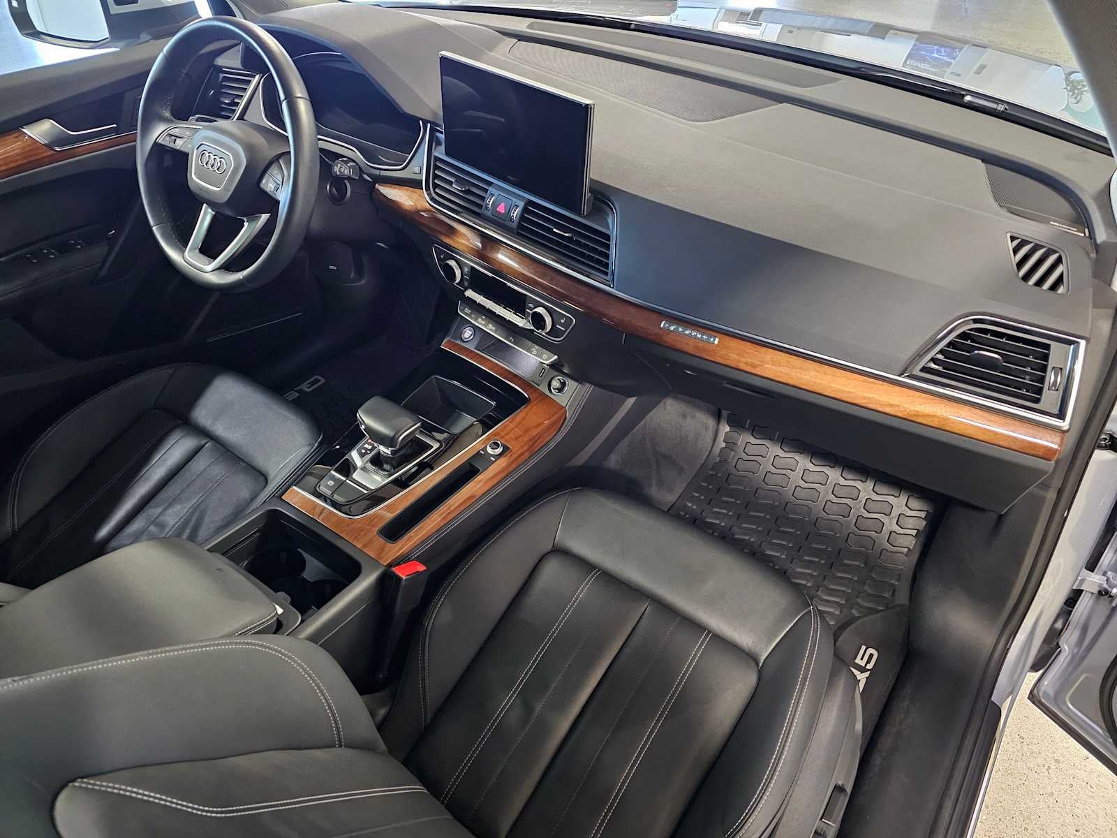 2022 Audi Q5 S line Premium Plus 45 TFSI quattro