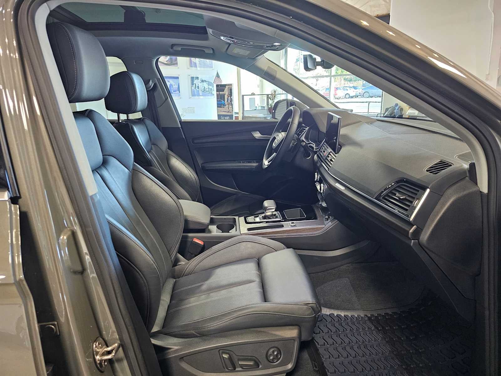 2023 Audi Q5 S line Premium Plus 45 TFSI quattro