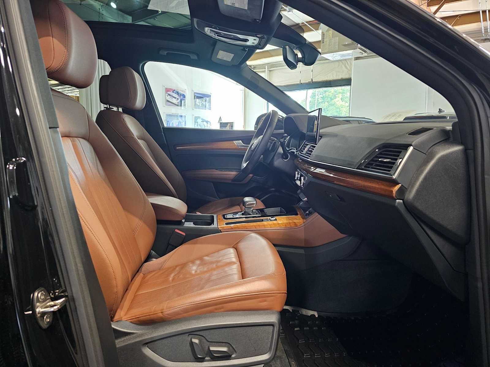 2023 Audi Q5 S line Premium Plus
