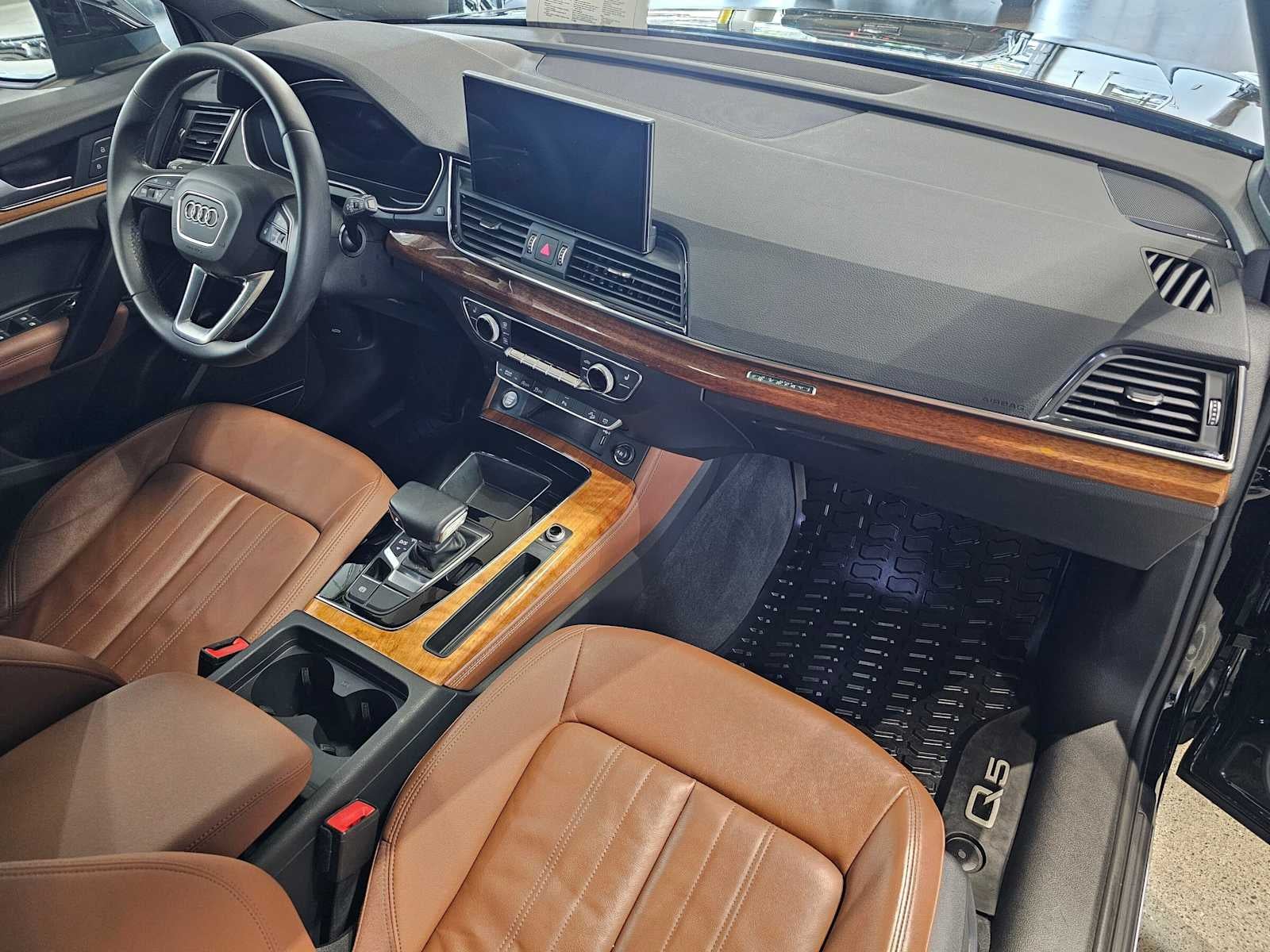 2023 Audi Q5 S line Premium Plus