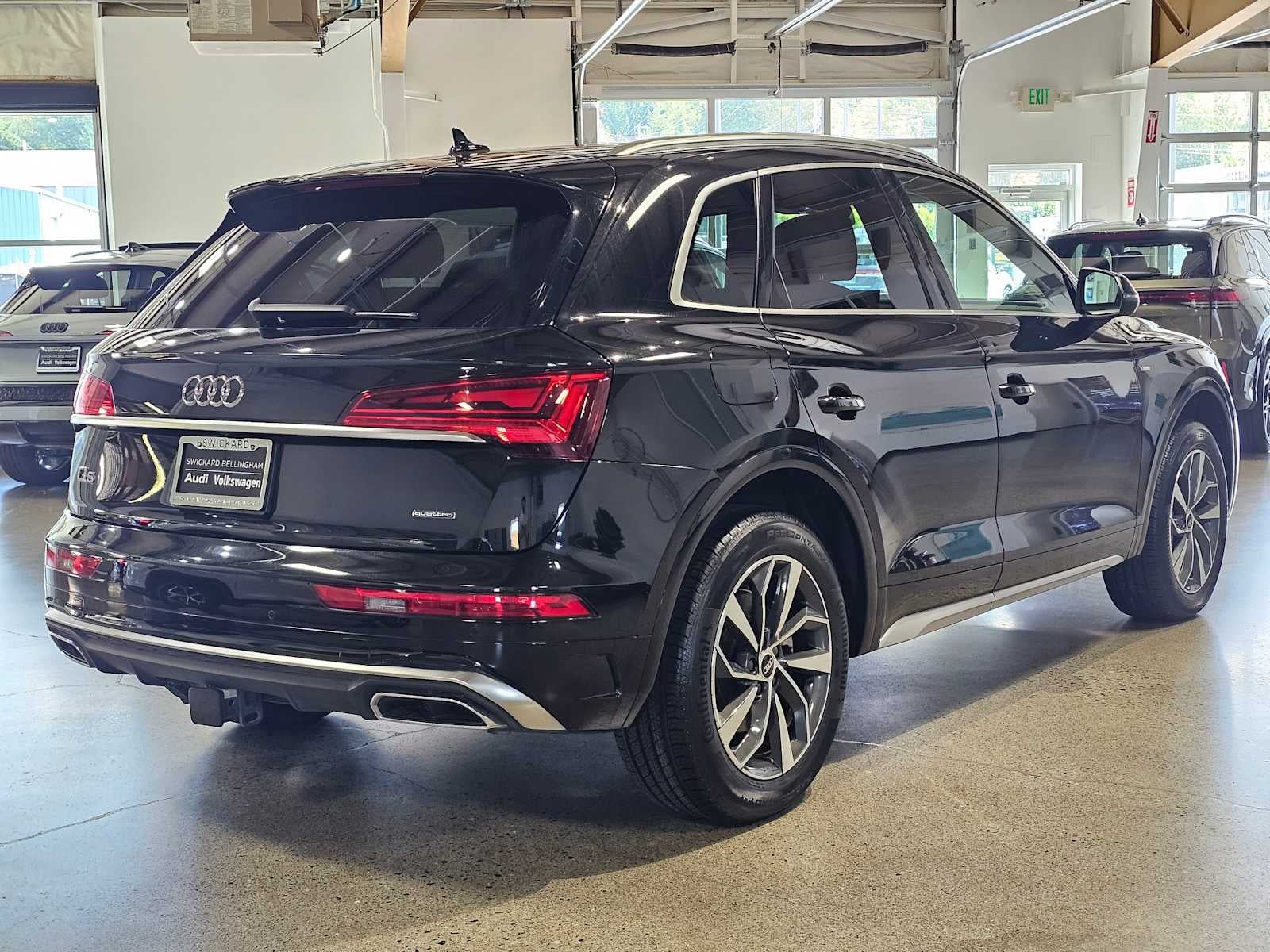 2023 Audi Q5 S line Premium Plus