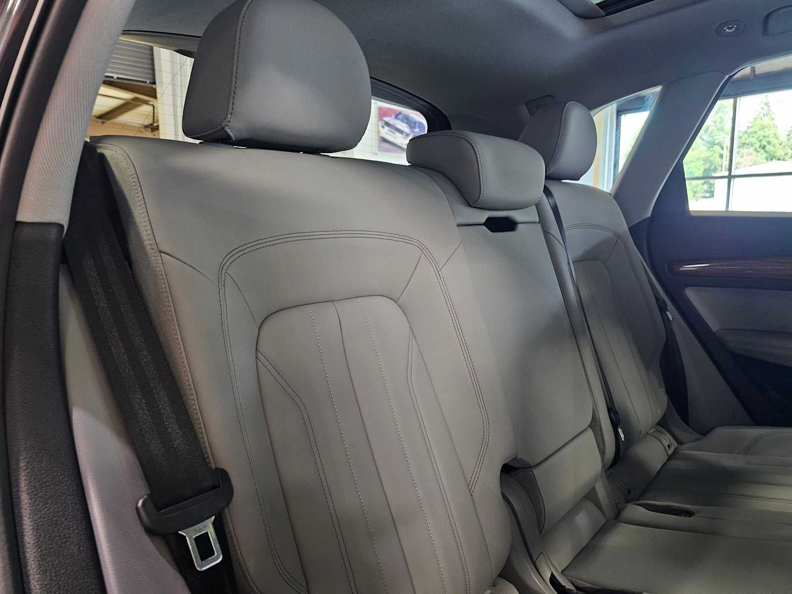 2023 Audi Q5 S line Premium Plus