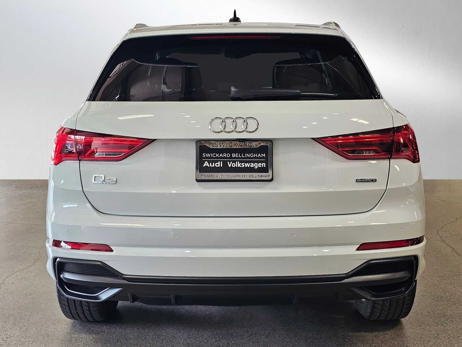 2022 Audi Q3 S line Premium Plus 45 TFSI quattro