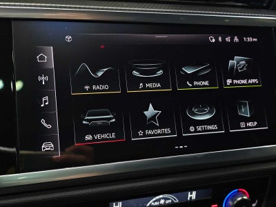 2024 Audi Q3 S line Premium Plus 45 TFSI quattro