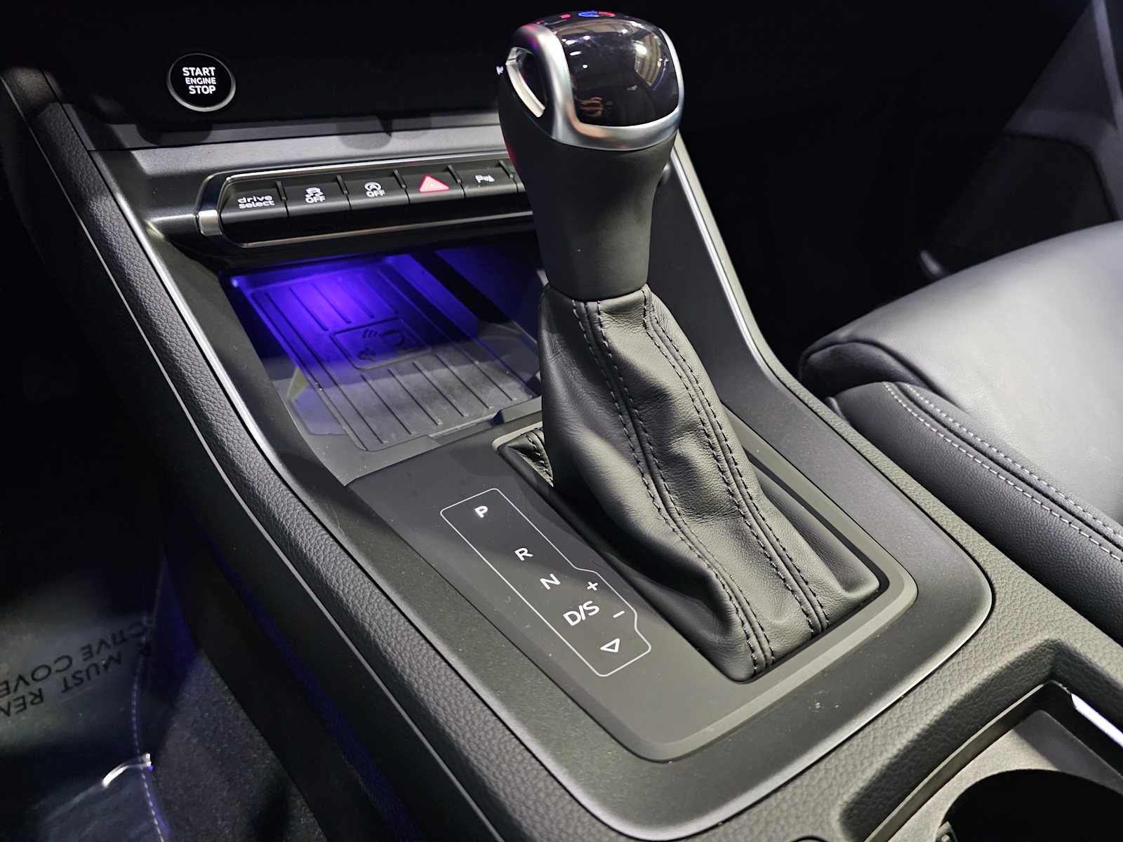 2024 Audi Q3 S line Premium Plus 45 TFSI quattro