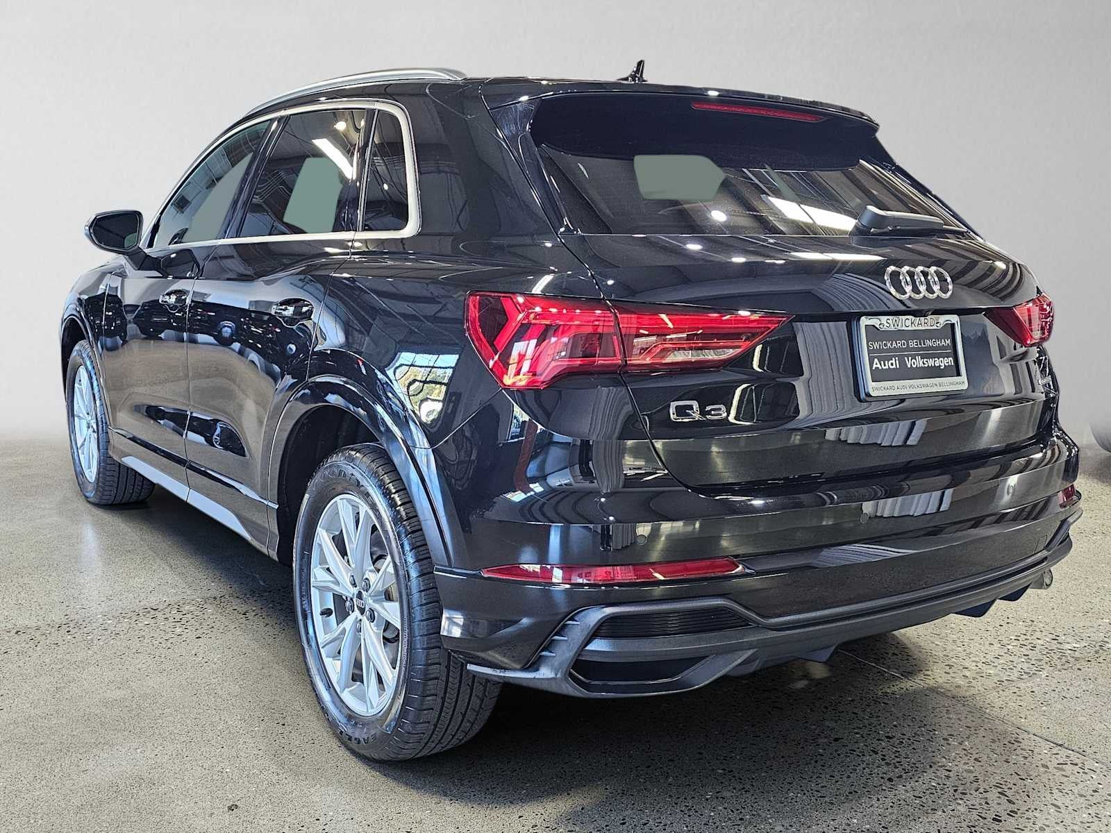 2023 Audi Q3 S line Premium Plus
