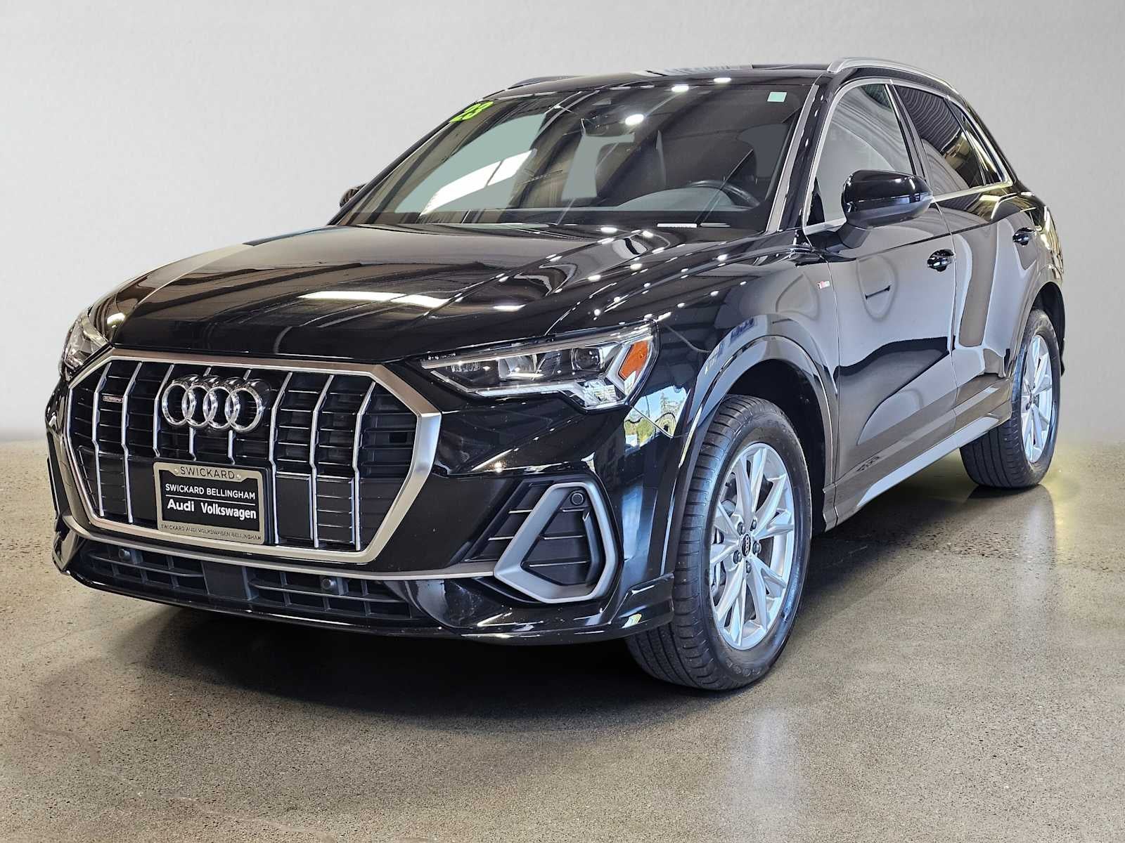 2023 Audi Q3 S line Premium Plus