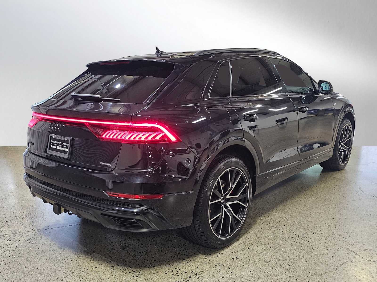 2021 Audi Q8 Premium Plus 55 TFSI quattro