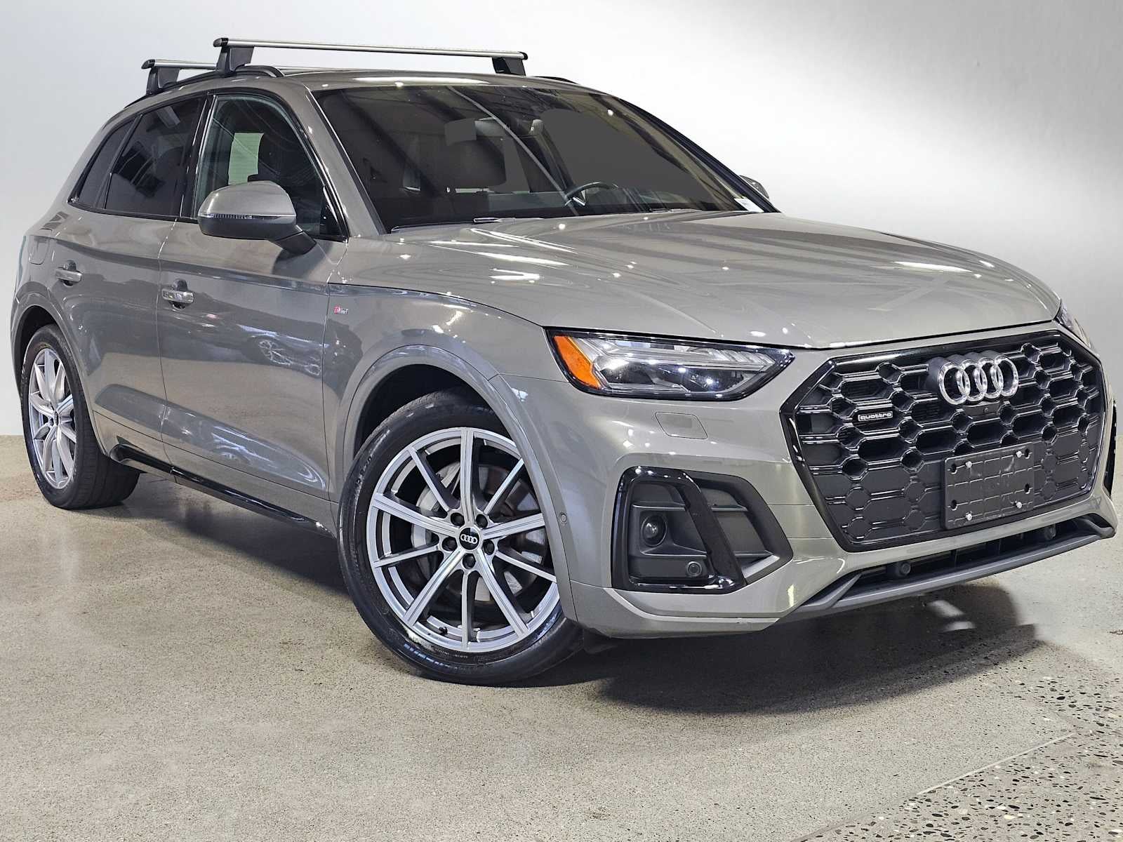 2023 Audi Q5 S line Prestige 55 TFSI e quattro