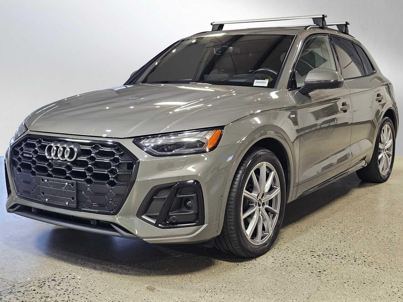 2023 Audi Q5 S line Prestige 55 TFSI e quattro