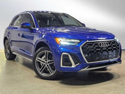 2022 Audi Q5 S line Prestige 55 TFSI e quattro