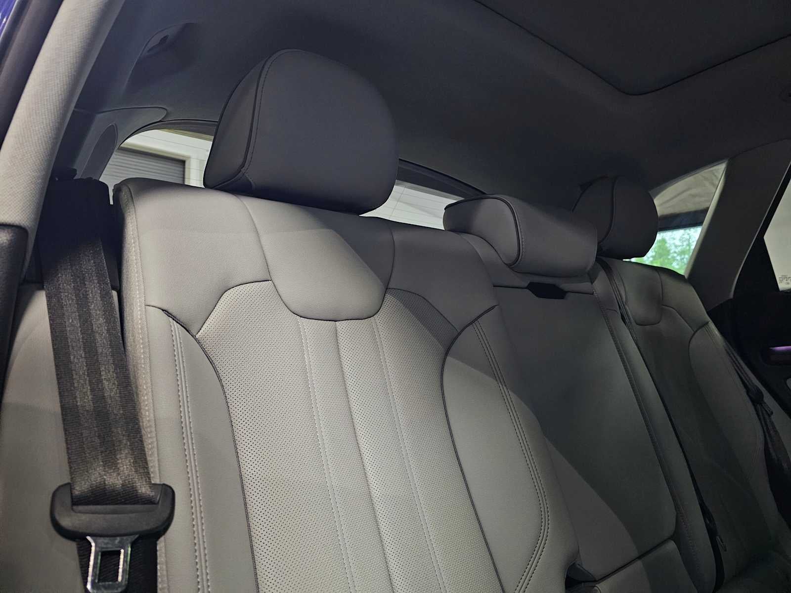 2022 Audi Q5 S line Prestige 55 TFSI e quattro